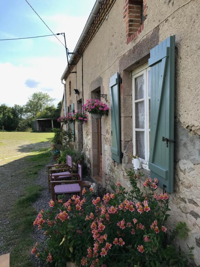 By The Wayside Villa Lussac-Les-Eglises Exterior photo