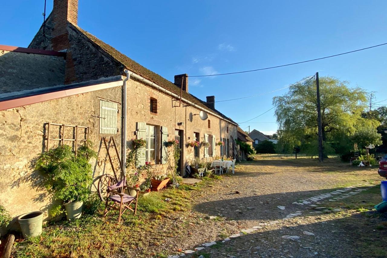 By The Wayside Villa Lussac-Les-Eglises Exterior photo